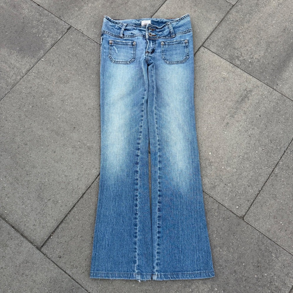 Guess Vintage Y2K Low Rise Flare Jeans Light Wash Patch Pocket Denim